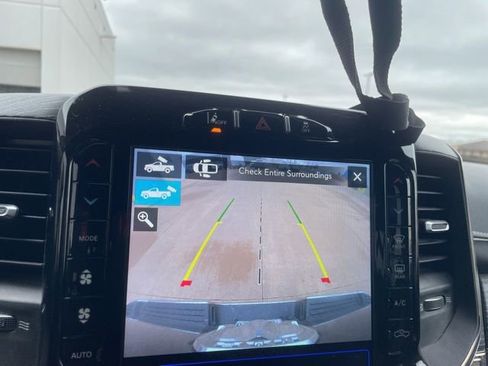 Used 2021 RAM 2500 Limited image 10