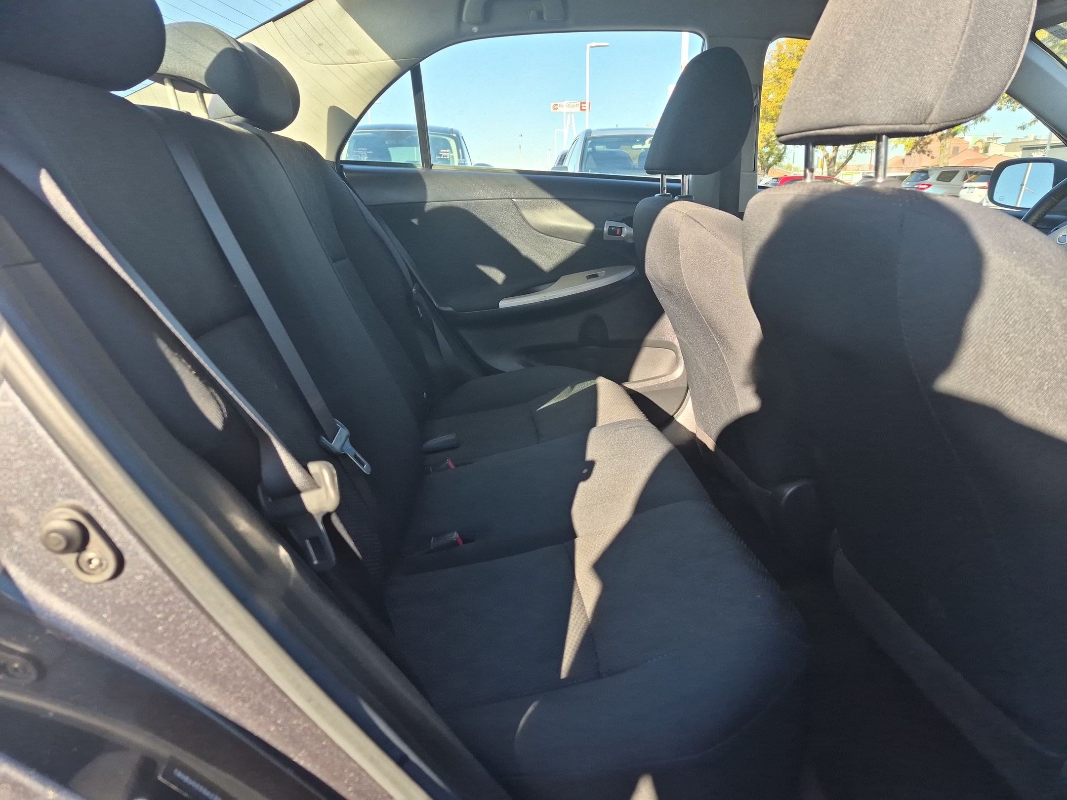 Used 2010 Toyota Corolla FWD image 27