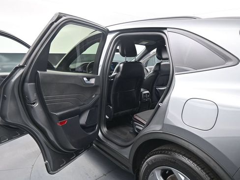 Used 2025 Ford Escape ST-Line w/ Tech Pack #1 FWD image 15