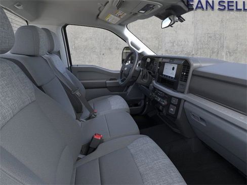 New 2025 Ford F250 XLT w/ 360-Degree Camera Package image 11