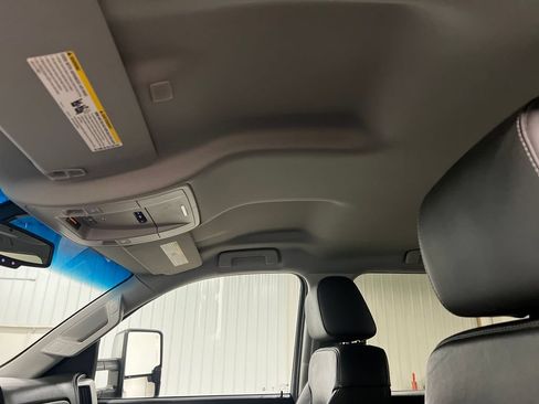 Used 2018 GMC Sierra 1500 SLT w/ SLT Premium Package AWD/4WD image 29