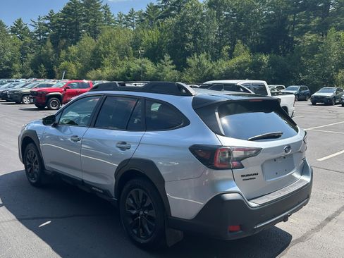 Used 2023 Subaru Outback Onyx Edition XT image 7