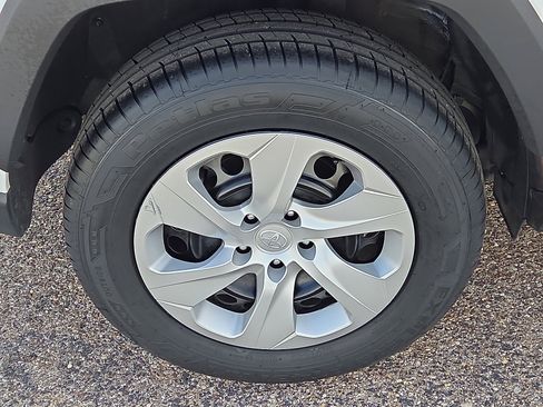 Used 2024 Toyota RAV4 LE image 6