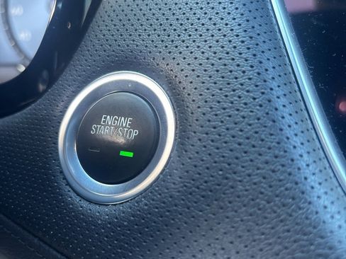 Used 2023 Cadillac XT5 Luxury image 17