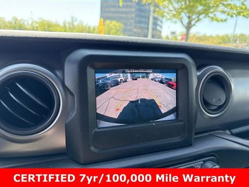 Certified 2022 Jeep Wrangler Unlimited Sport AWD/4WD image 25