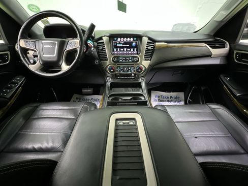 Used 2017 GMC Yukon Denali w/ Open Road Package AWD/4WD image 18