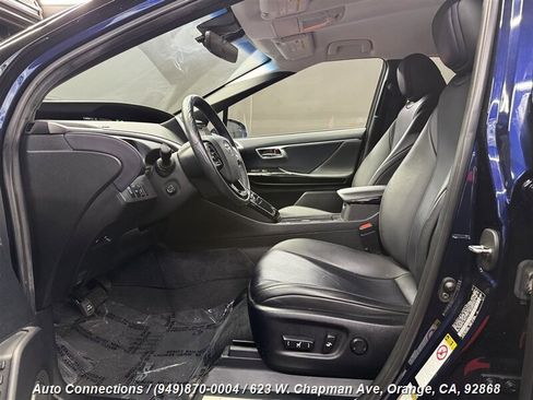 Used 2017 Toyota Mirai image 6