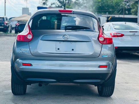 Used 2014 Nissan Juke SV w/ Navigation Package AWD/4WD image 8