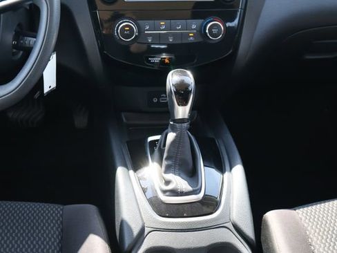 Used 2020 Nissan Rogue Sport S w/ Appearance Package image 14