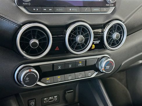 Used 2025 Nissan Sentra SV FWD image 18