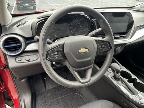 New 2026 Chevrolet Trax LS w/ LS Convenience Package image 15