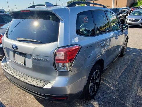 Used 2018 Subaru Forester 2.5i Premium AWD/4WD image 9