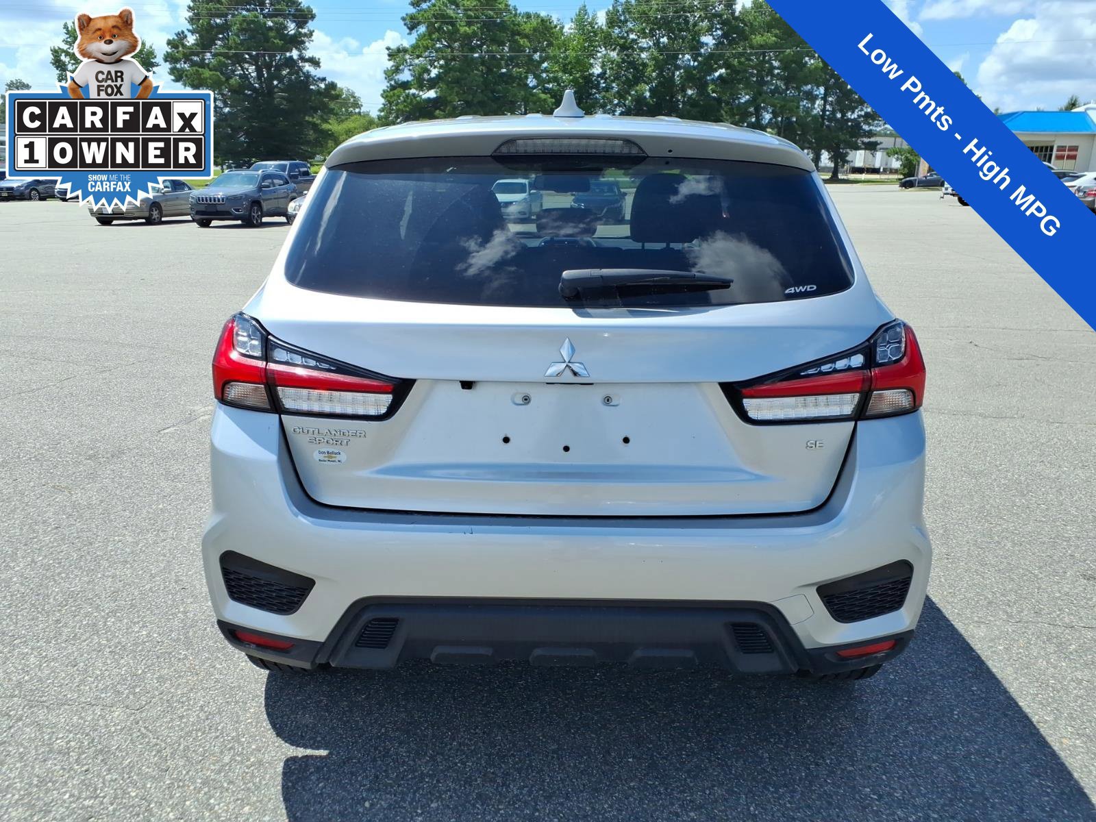 Used 2024 Mitsubishi Outlander Sport SE AWD/4WD image 4
