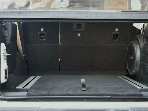 Used 2018 Jeep Wrangler Unlimited Sahara w/ Dual Top Group image 32