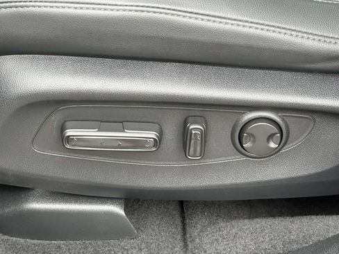 Certified 2023 Honda CR-V EX-L image 16