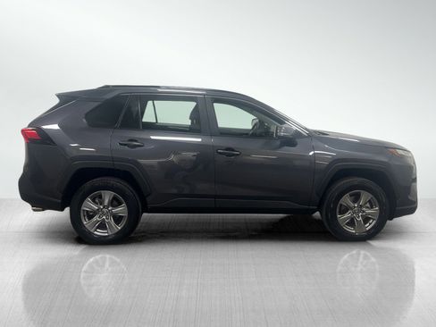 Used 2025 Toyota RAV4 XLE image 4