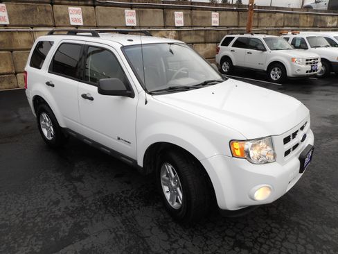 Used 2009 Ford Escape 4WD Hybrid image 5