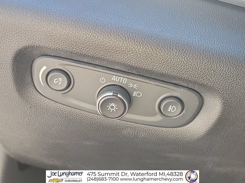 Certified 2020 Chevrolet Traverse LT FWD image 19