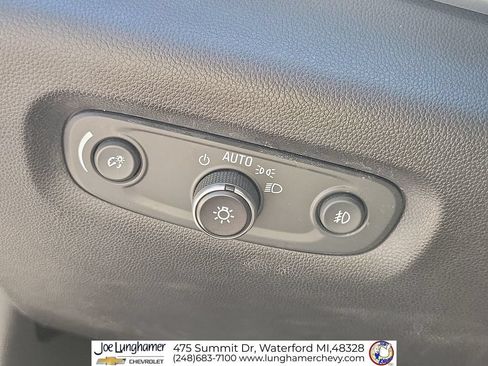 Certified 2020 Chevrolet Traverse LT FWD image 19