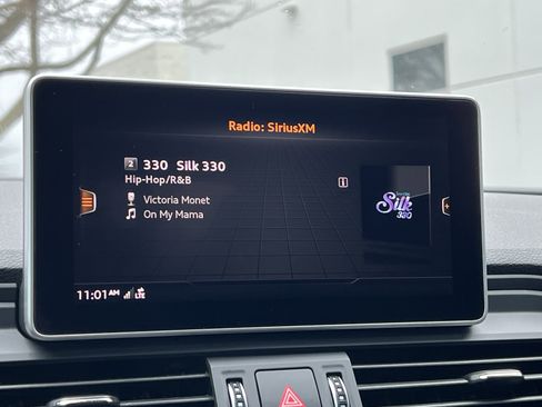 Used 2020 Audi SQ5 Premium Plus w/ Premium Plus Package image 23