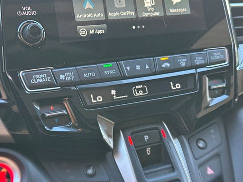 Used 2024 Honda Odyssey EX-L image 17