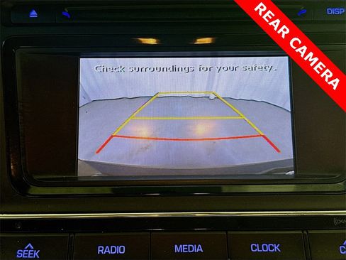 Used 2017 Hyundai Tucson Sport image 14