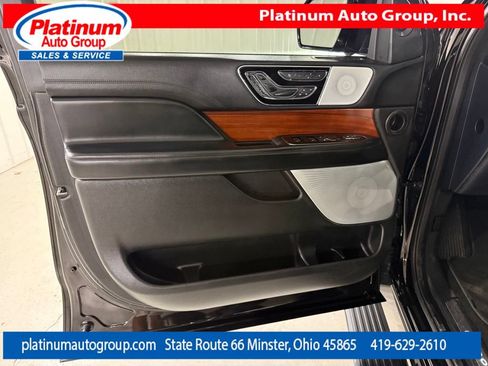 Used 2018 Lincoln Navigator Reserve w/ Technology Package AWD/4WD image 26