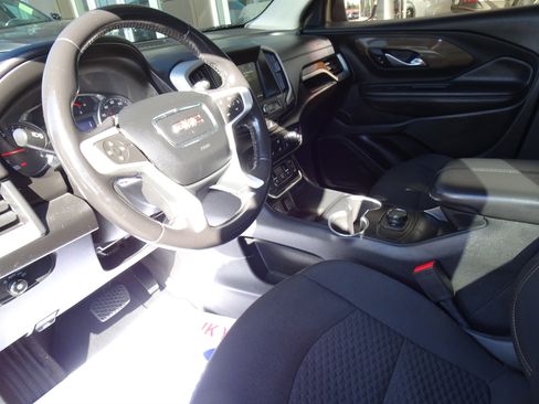 Used 2019 GMC Terrain SLE w/ Black Edition FWD image 9