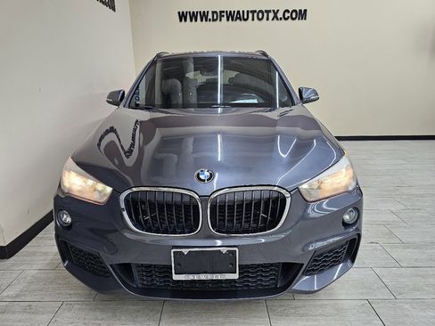 Used 2018 BMW X1 sDrive28i image 3
