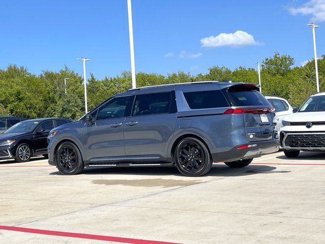 Used 2024 Kia Carnival SX Prestige FWD image 4