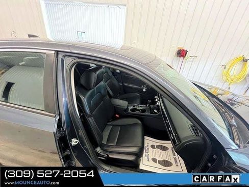 Used 2023 Honda Civic EX-L image 5