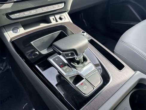 Certified 2023 Audi Q5 2.0T Premium Plus w/ Premium Plus Package image 20