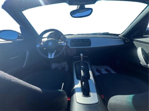 Used 2007 BMW Z4 3.0i image 15