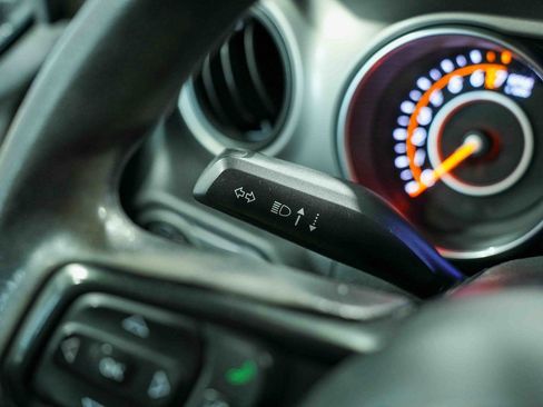 Used 2020 Jeep Gladiator Sport w/ Trailer Tow Package image 24