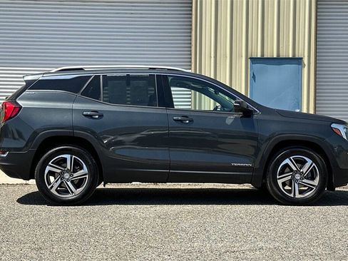Used 2020 GMC Terrain SLT w/ Preferred Package image 8