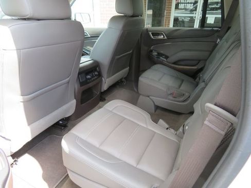 Used 2018 GMC Yukon Denali w/ Open Road Package AWD/4WD image 25