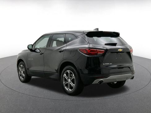 Used 2026 Chevrolet Blazer LT FWD image 5