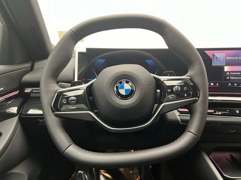 New 2026 BMW 530i 530i w/ Convenience Package image 16