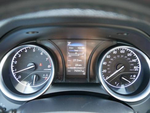 Used 2019 Toyota Camry SE FWD image 21
