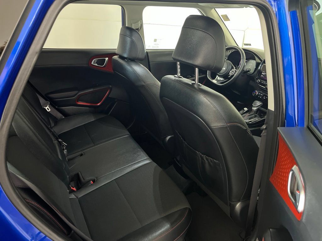 Used 2023 Kia Soul GT-Line w/ GT-Line Technology Package FWD image 24