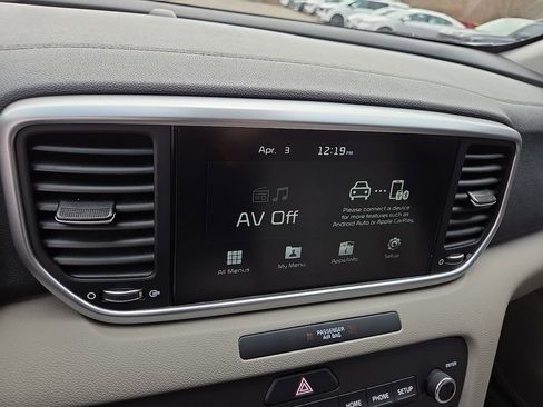 Used 2020 Kia Sportage LX w/ LX Popular Package image 17