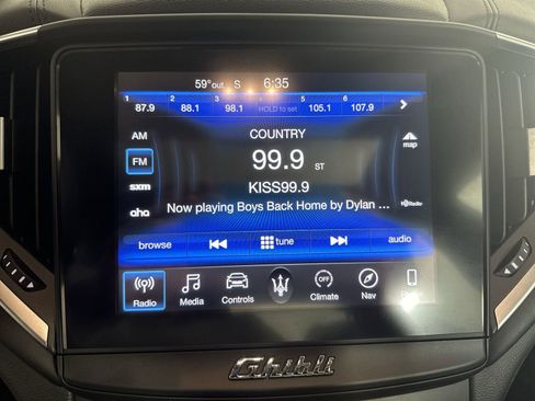 Used 2018 Maserati Ghibli RWD image 16