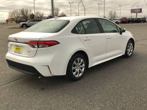 Used 2024 Toyota Corolla LE image 8