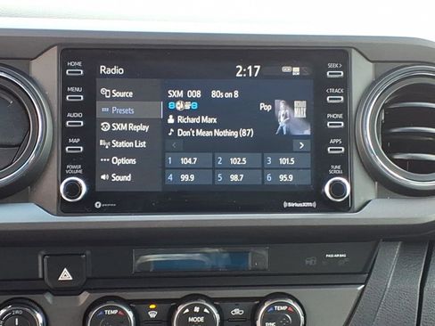 Used 2021 Toyota Tacoma TRD Sport w/ Technology Package image 15