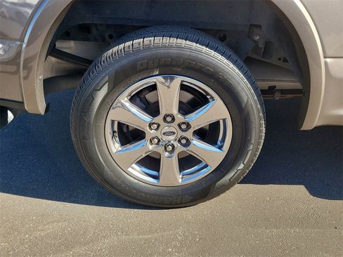 Used 2020 Ford F150 Lariat w/ Equipment Group 502A Luxury image 5