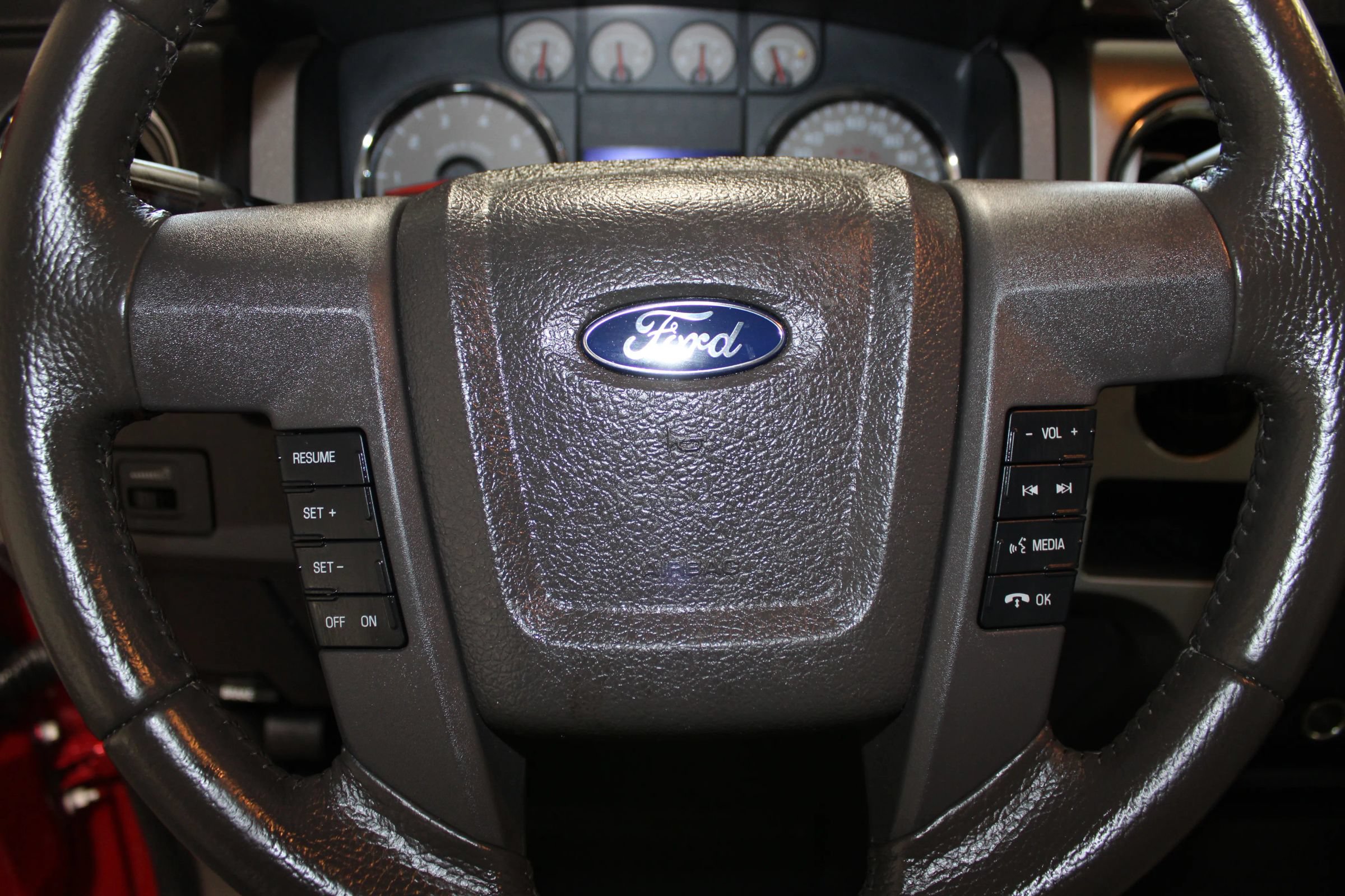 Used 2010 Ford F150 XLT RWD image 18