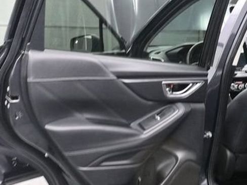 Used 2019 Subaru Forester Limited w/ Popular Package #3 AWD/4WD image 13