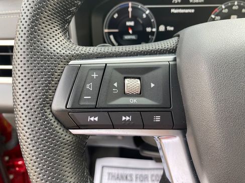 Used 2023 Mitsubishi Outlander SEL image 16