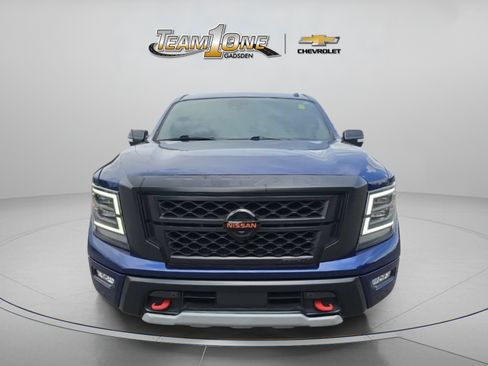 Used 2020 Nissan Titan PRO-4X w/ Pro-4x Convenience Package AWD/4WD image 2