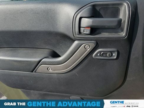 Used 2016 Jeep Wrangler Unlimited Sport AWD/4WD image 10